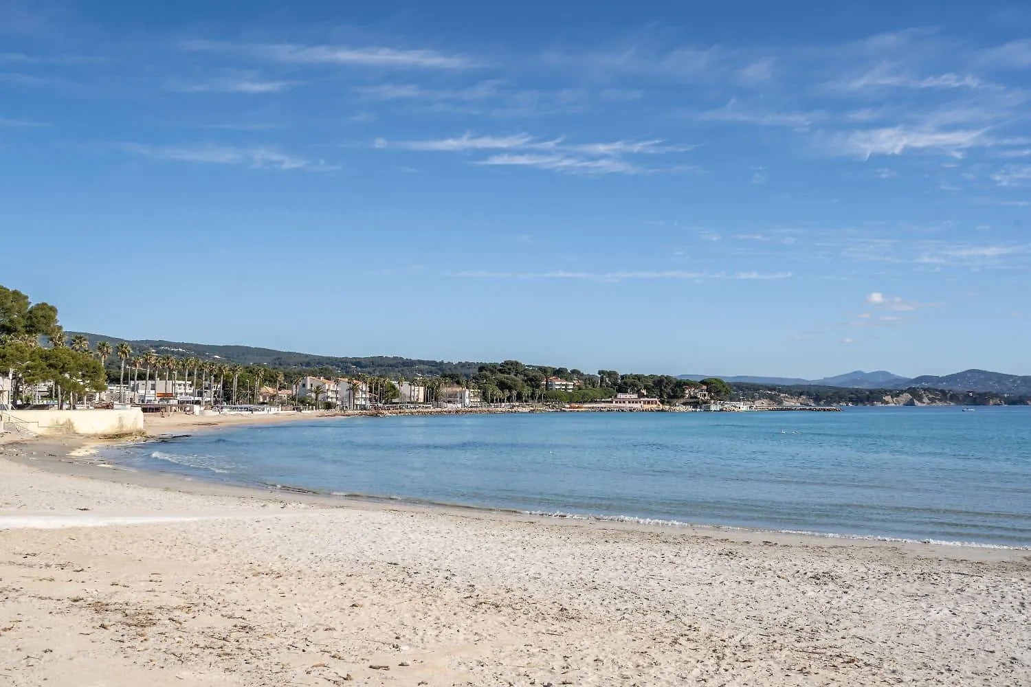 Apartment La Ciotat T2 Climatise Plage Lumiere Avec Garage